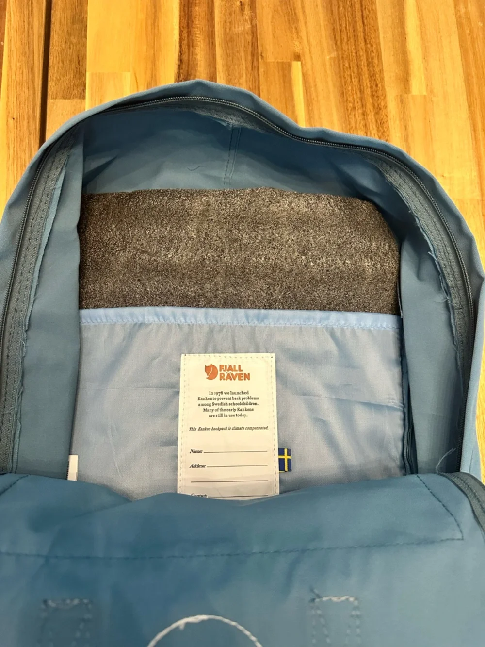 LIKE NEW Fjallraven Kånken Classic Backpack Sky Blue